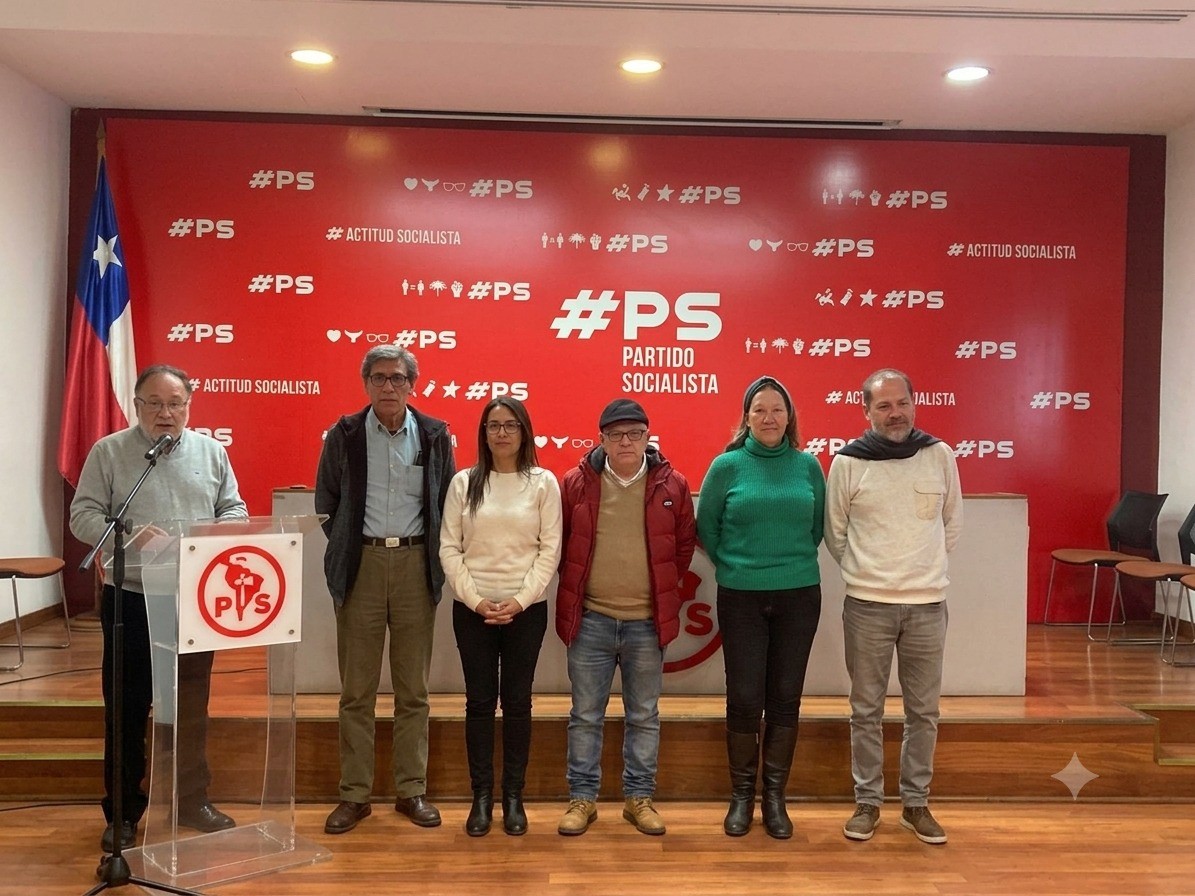 Equipo de la Comisión de Solidaridad PS